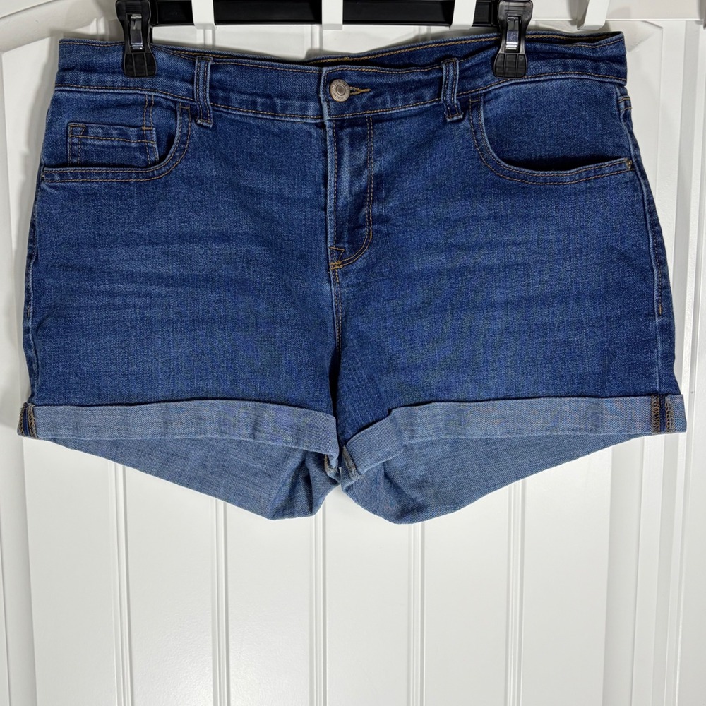 Old Navy Womens Denim Shorts Medium Wash Cuffed Stretch Size 12 Regular